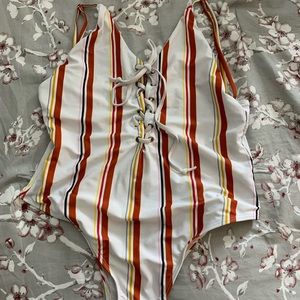 SHEIN  bathing suit